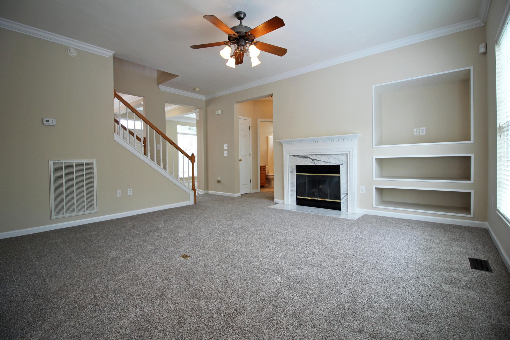 1198 Vale View Road Knoxville, TN 37922 - Photo 7 of 35 Gallery Image 7