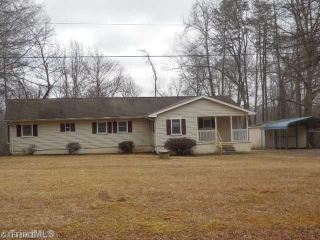 315 Pennington Road Reidsville, NC 27320 - Photo 1 of 10 Exterior Front.