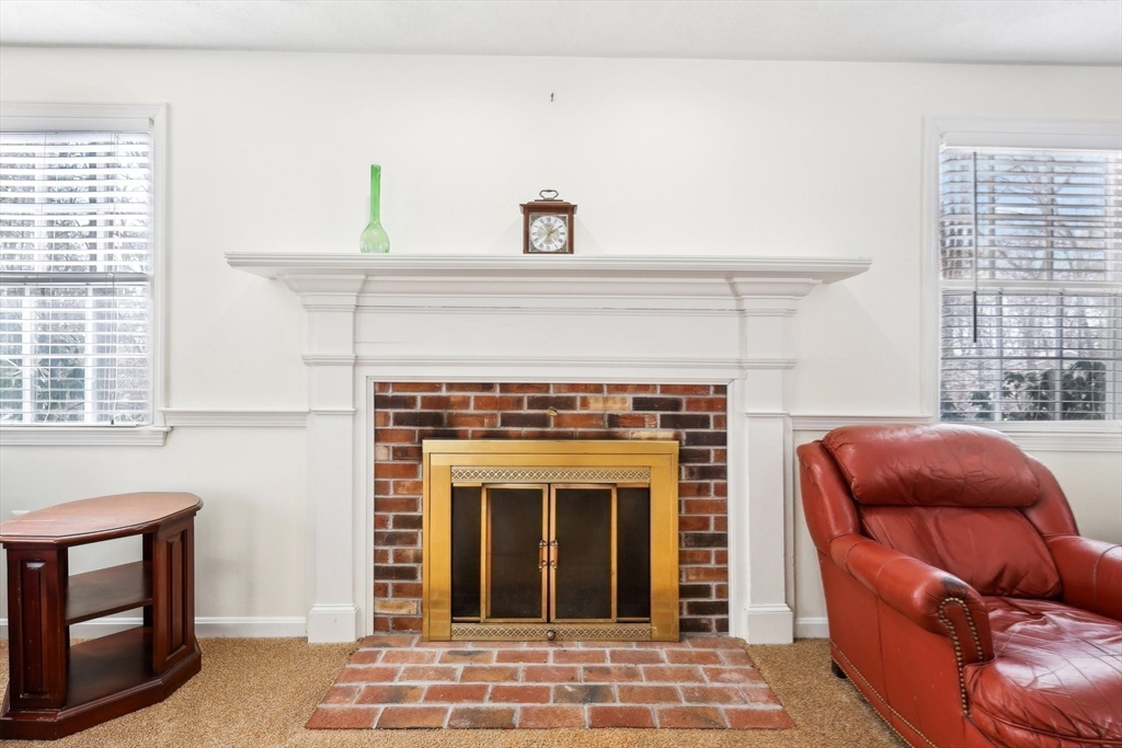 17 Wedgewood Road Stow, MA 01775 - Photo 3 of 31