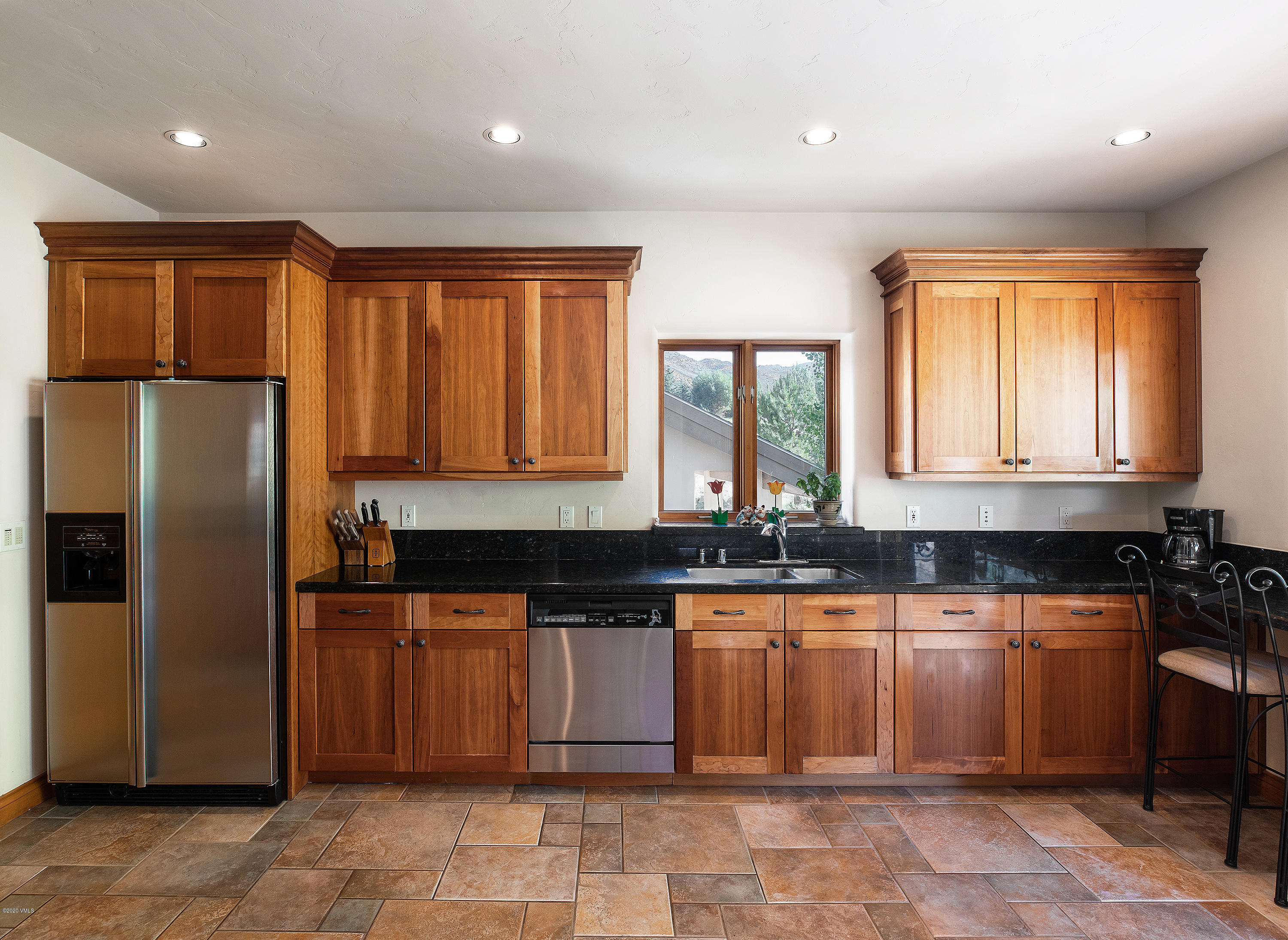 701 Red Canyon Creek Road Edwards, CO 81632 - Photo 3 of 26 Kitchen