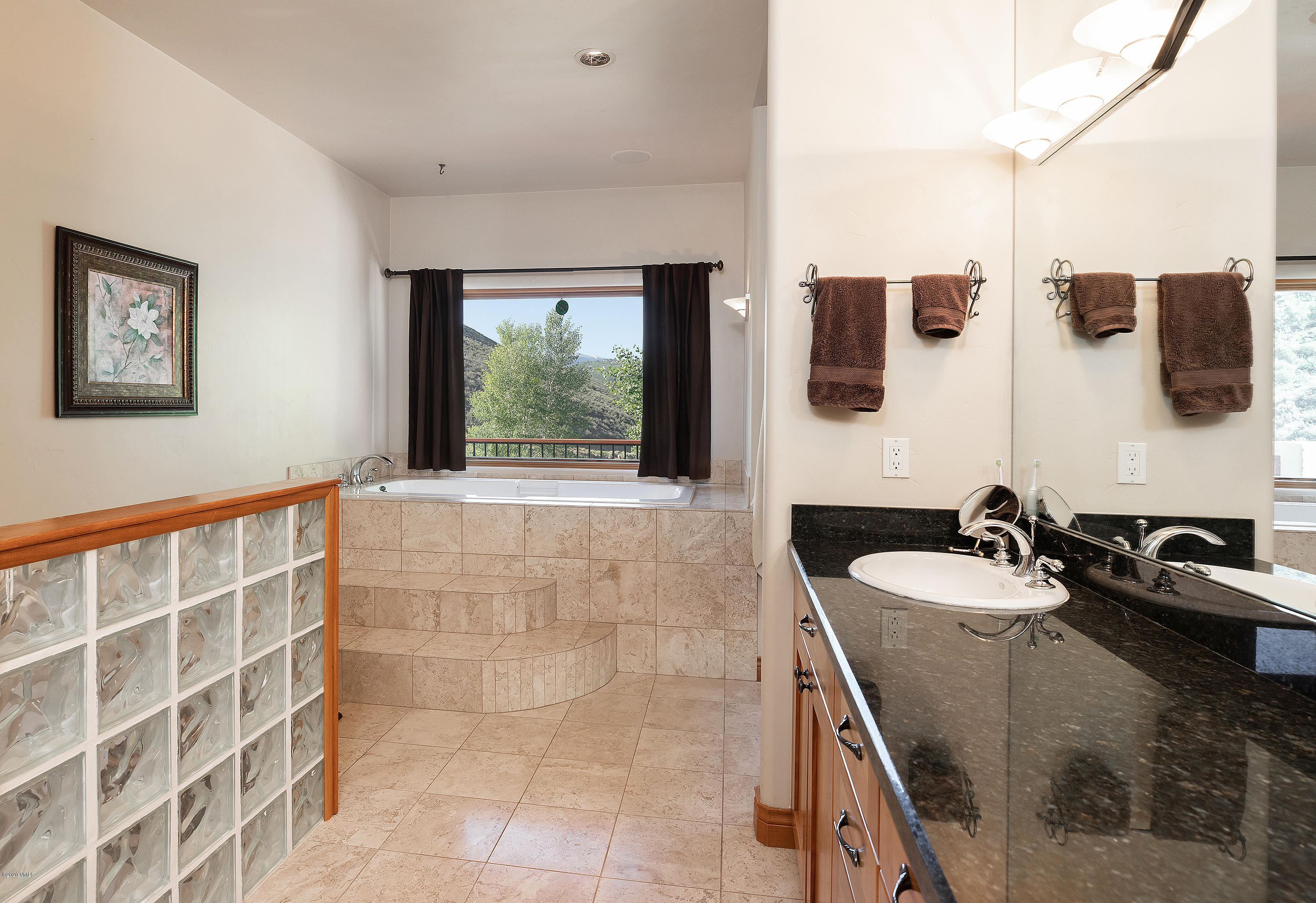 701 Red Canyon Creek Road Edwards, CO 81632 - Photo 7 of 26 Primary Bathroom