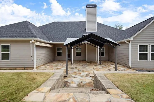 $459,900 | 7001 Palomino Trail, Winston, GA 30187