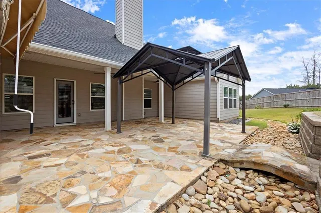 $459,900 | 7001 Palomino Trail, Winston, GA 30187