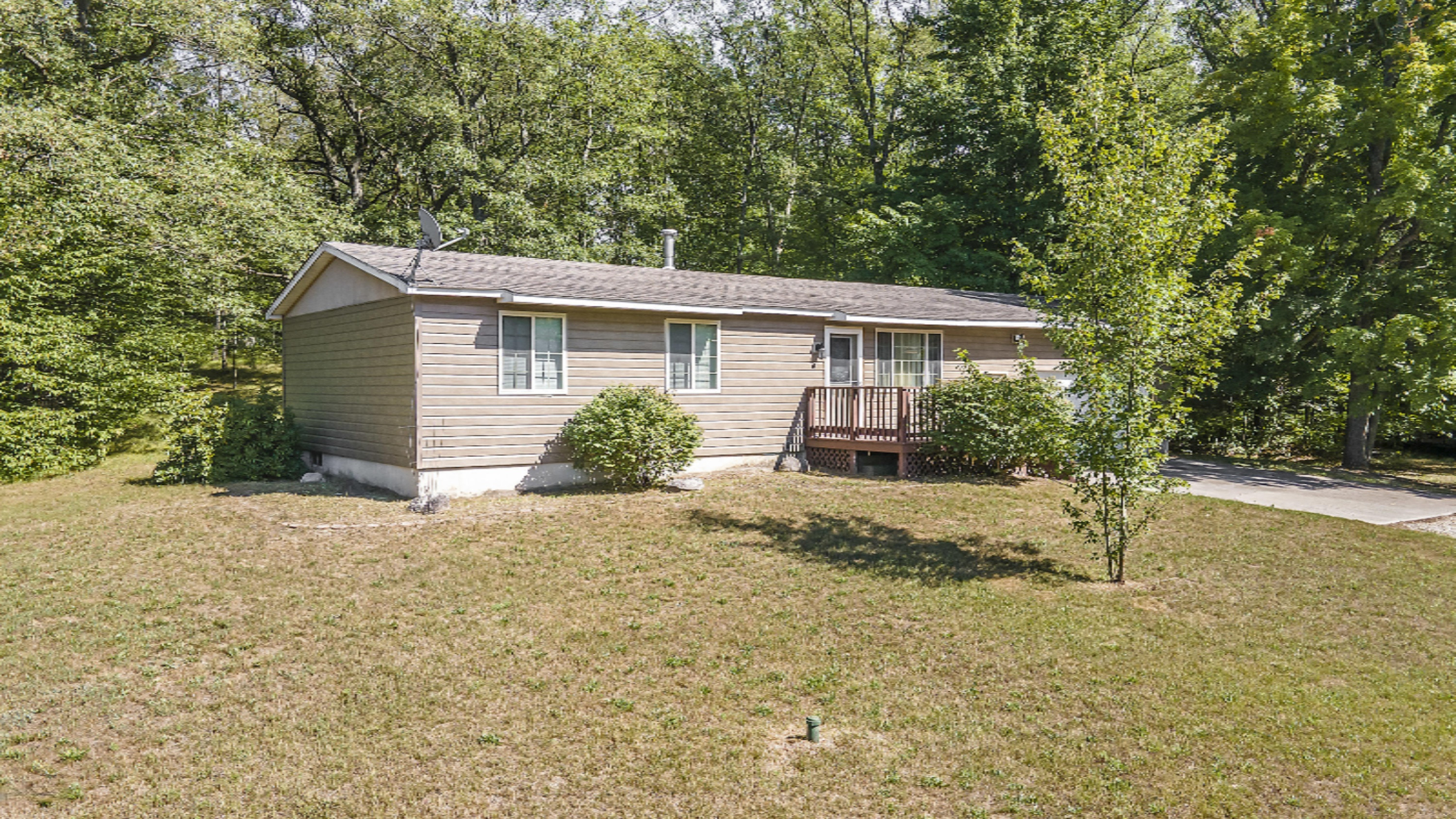 10976 Blue Ridge Lane Mecosta, MI 49332 - Photo 3 of 43 DJI_0011-r