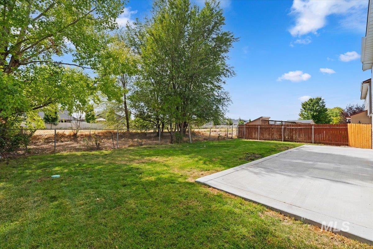 5418 Barkley Way Caldwell, ID 83607 - Photo 35 of 38