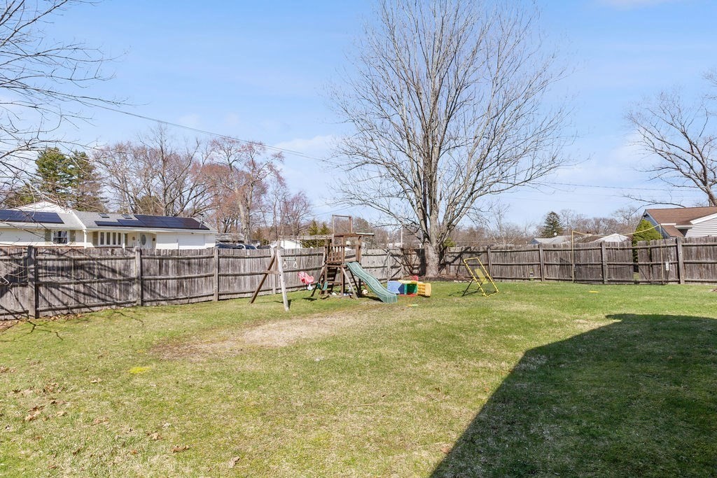 145 Bates Road Brockton, MA 02302 - Photo 17 of 27