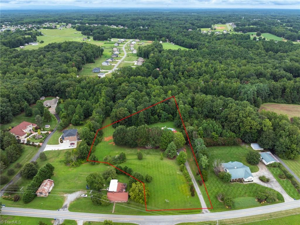 9127 County Line Road Kernersville, NC 27284 - Photo 48 of 49 Ariel View & Approximate Property Lines