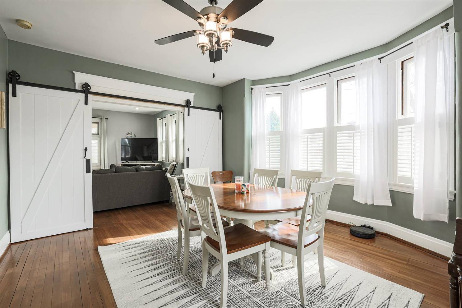 23 East Sharon Road Cincinnati, OH 45246 - Photo 8 of 30