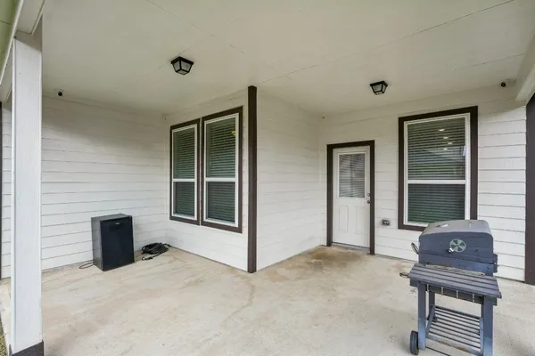 $369,000 | 3323 Fogmist Drive, Rosenberg, TX 77471