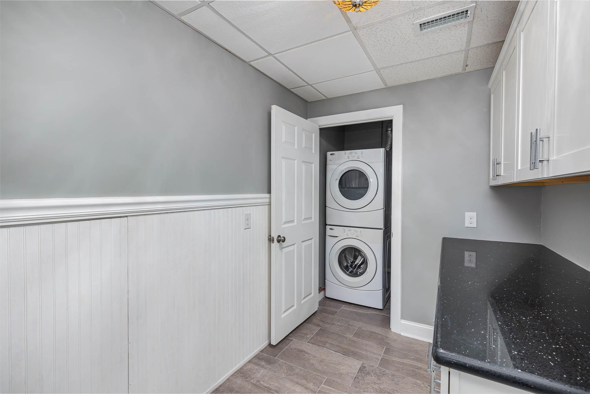 3591 Zacks Mill Road Angier, NC 27501 - Photo 23 of 44 a utility room with dryer and washer