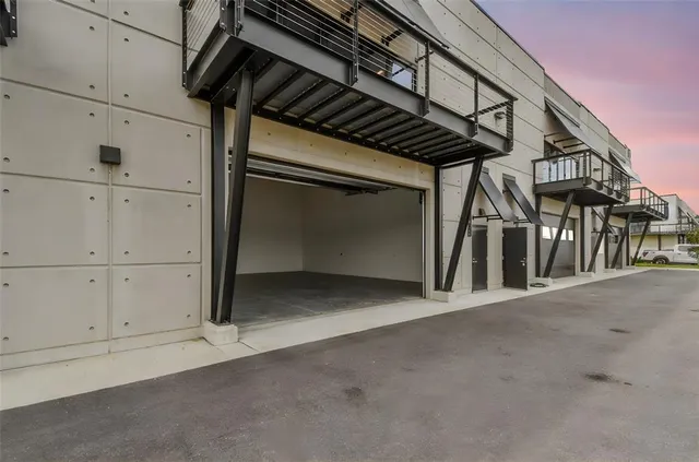 $799,000 | 6500 Motor Enclave Way, Unit 1003, Tampa, FL 33610