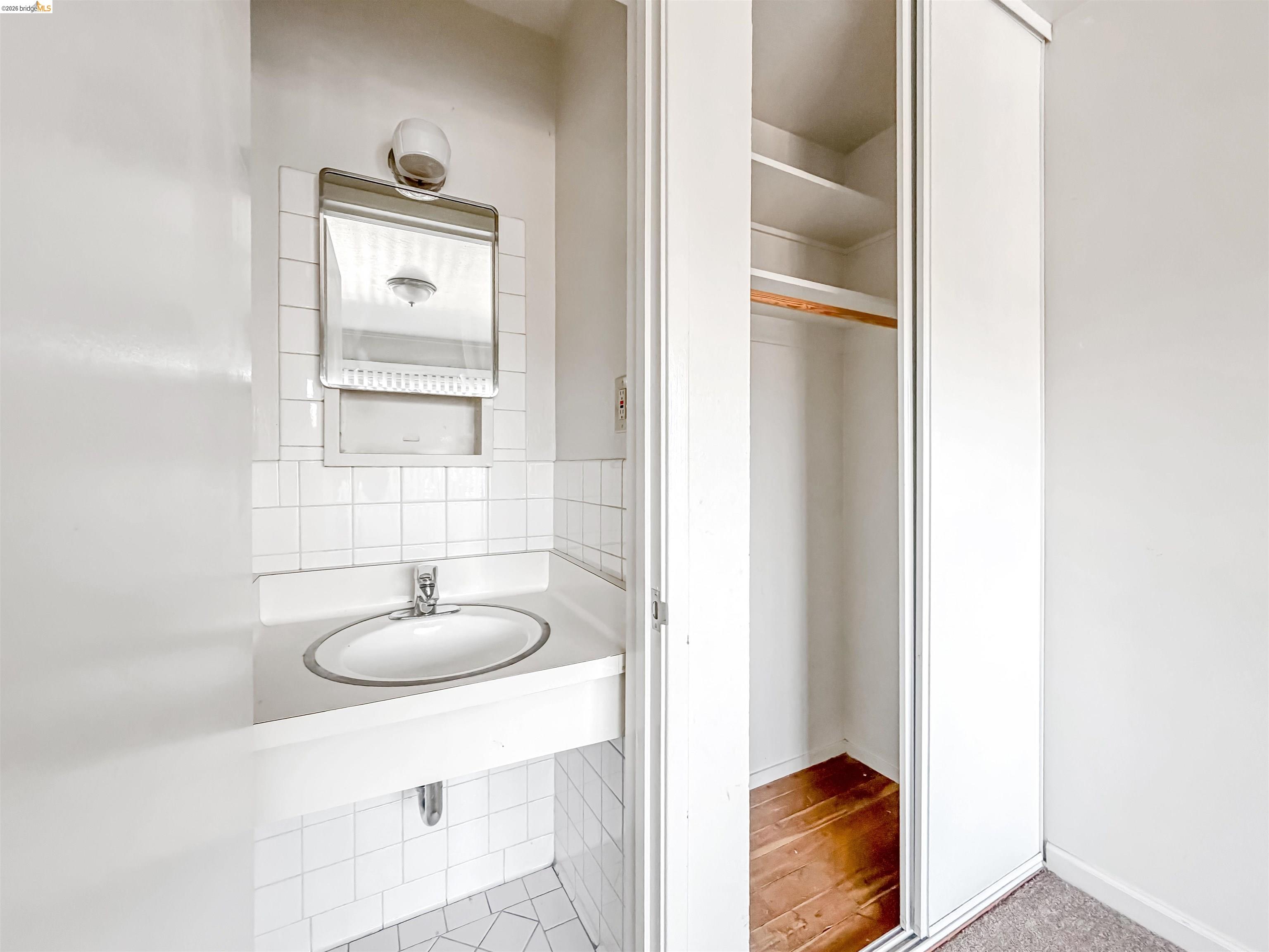 2172 Blake Street Berkeley, CA 94704 - Photo 11 of 15