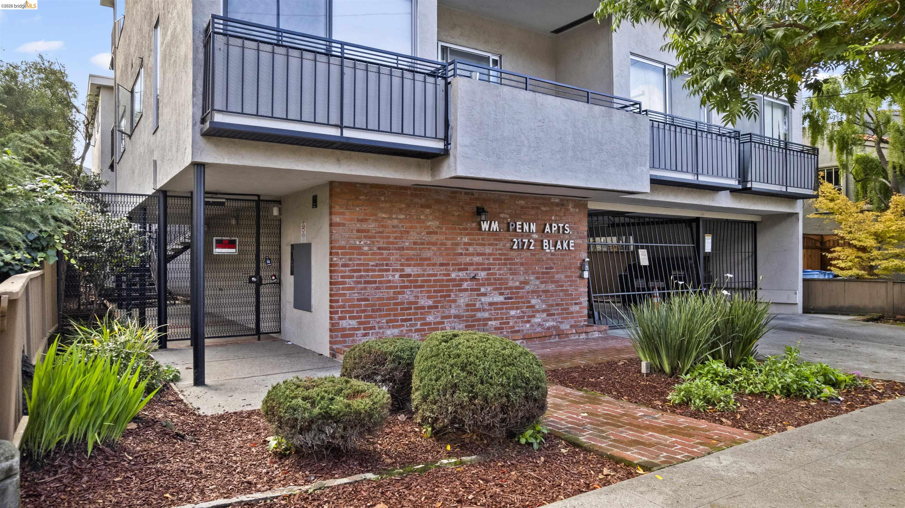 2172 Blake Street Berkeley, CA 94704 - Photo 14 of 15