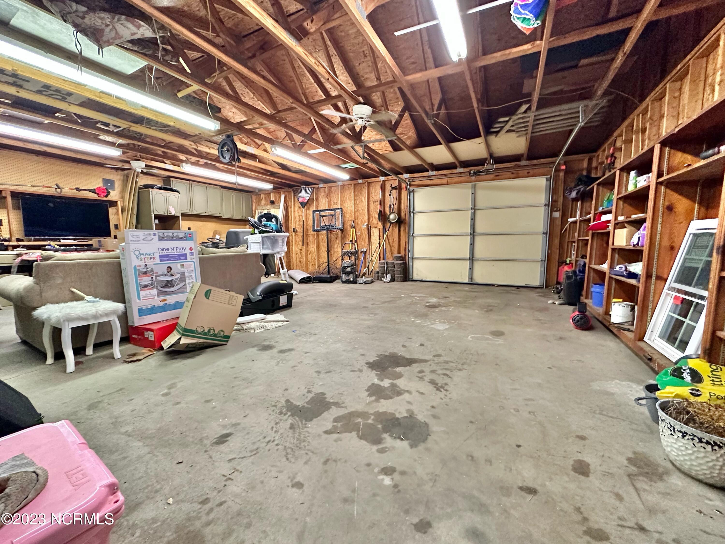 1372 Rough And Ready Road Whiteville, NC 28472 - Photo 40 of 46 Large Building Interior