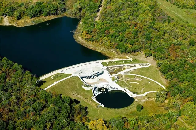 $2,999,000 | 8958 Ginger Street, Lenexa, KS 66227