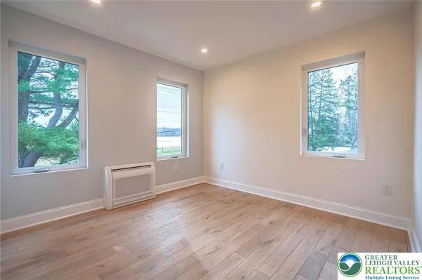 $949,990 | 300 Witmer Road, Horsham, PA 19044