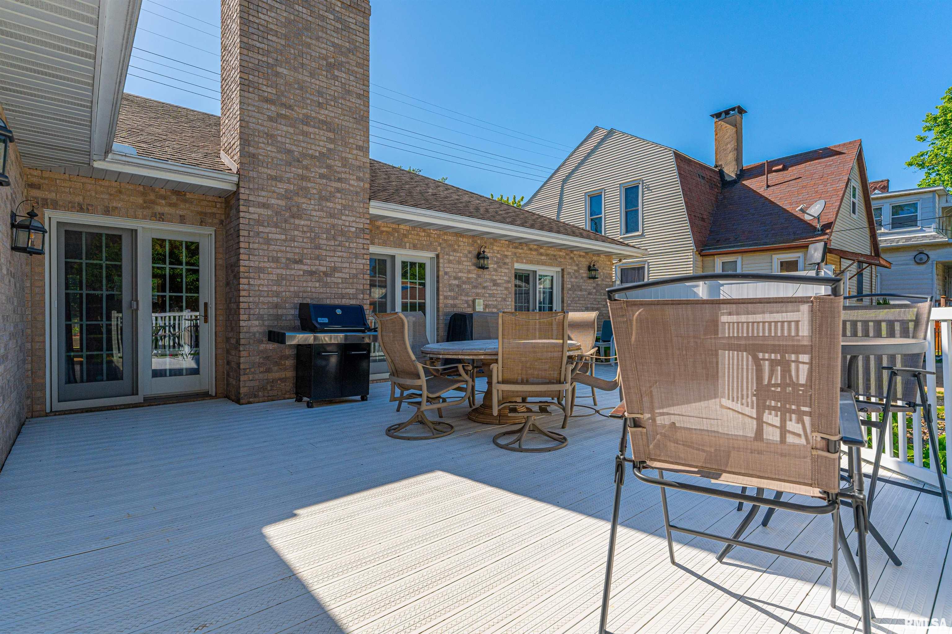 606 North Monroe Street Clinton, IL 61727 - Photo 41 of 50