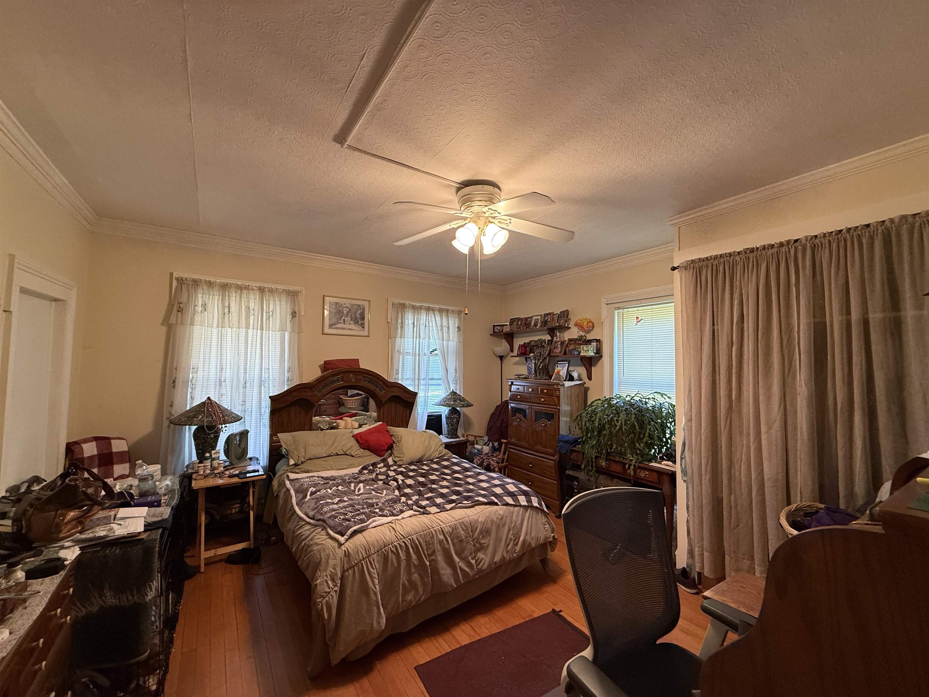 58 Crescent Street Rutland, VT 05701 - Photo 11 of 35