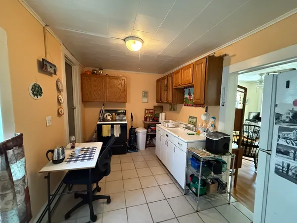 $210,000 | 58 Crescent Street, Rutland, VT 05701