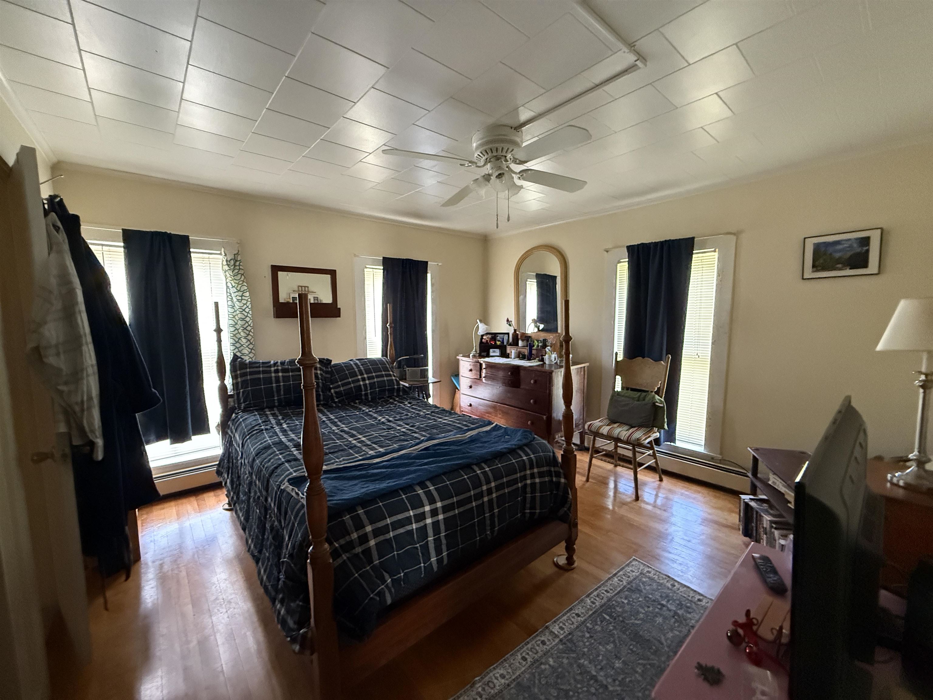 58 Crescent Street Rutland, VT 05701 - Photo 24 of 35