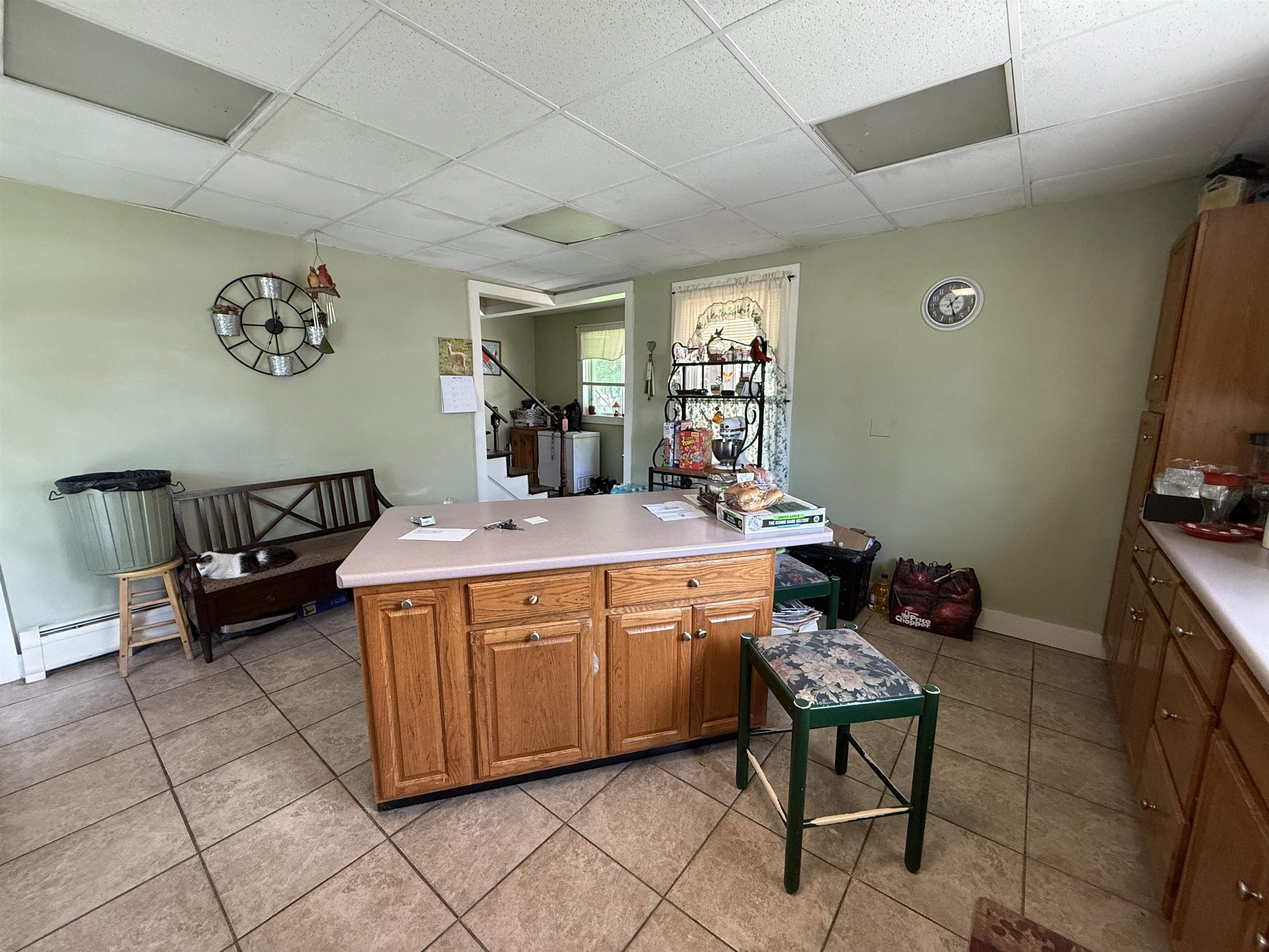 58 Crescent Street Rutland, VT 05701 - Photo 5 of 35