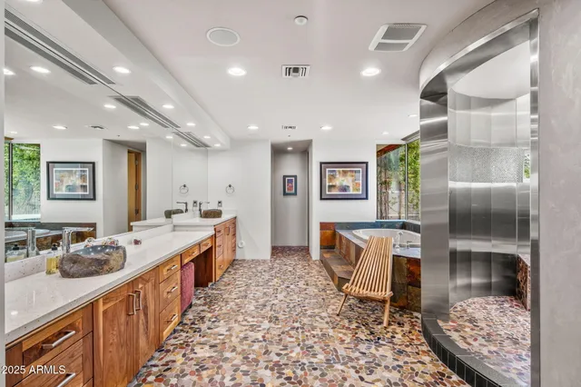 $4,000,000 | 8845 East Sierra Pinta Drive, Scottsdale, AZ 85255