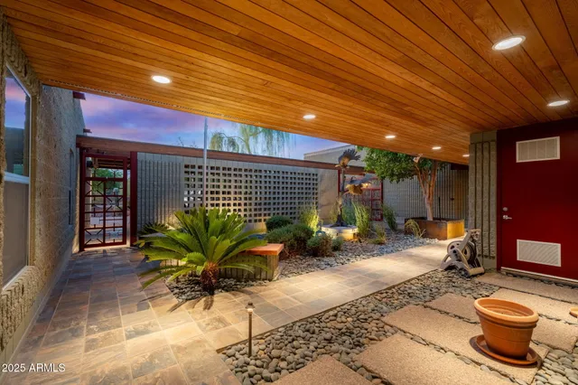 $4,000,000 | 8845 East Sierra Pinta Drive, Scottsdale, AZ 85255