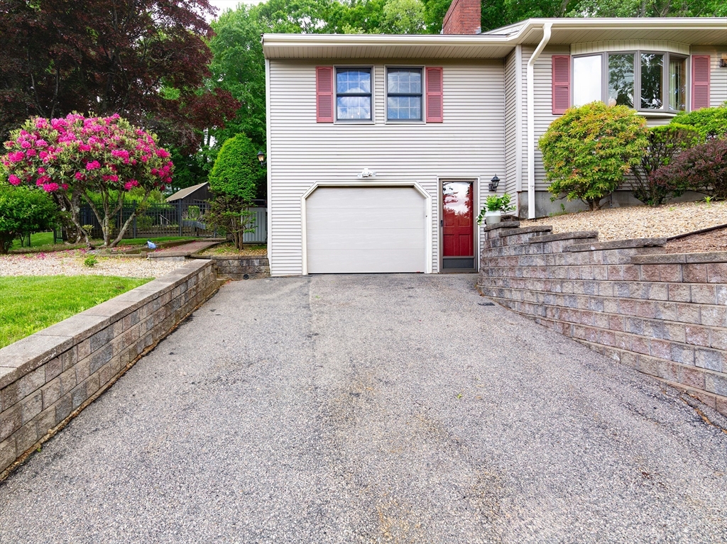 58 Cedar Hill Road Ashland, MA 01721 - Photo 3 of 42