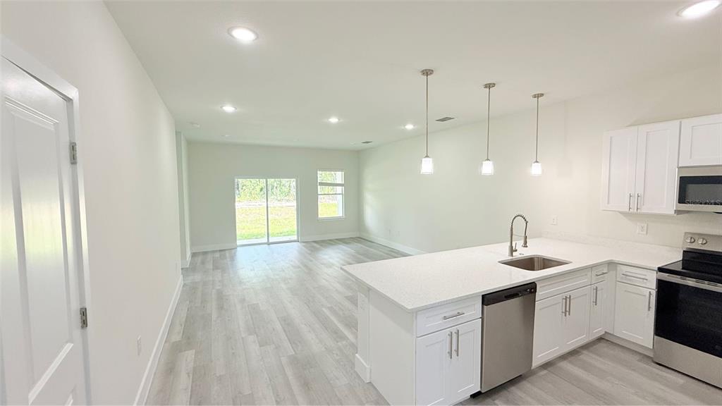 6505 140th Place Road Ocala, FL 34473 - Photo 3 of 14 Gallery Image 3
