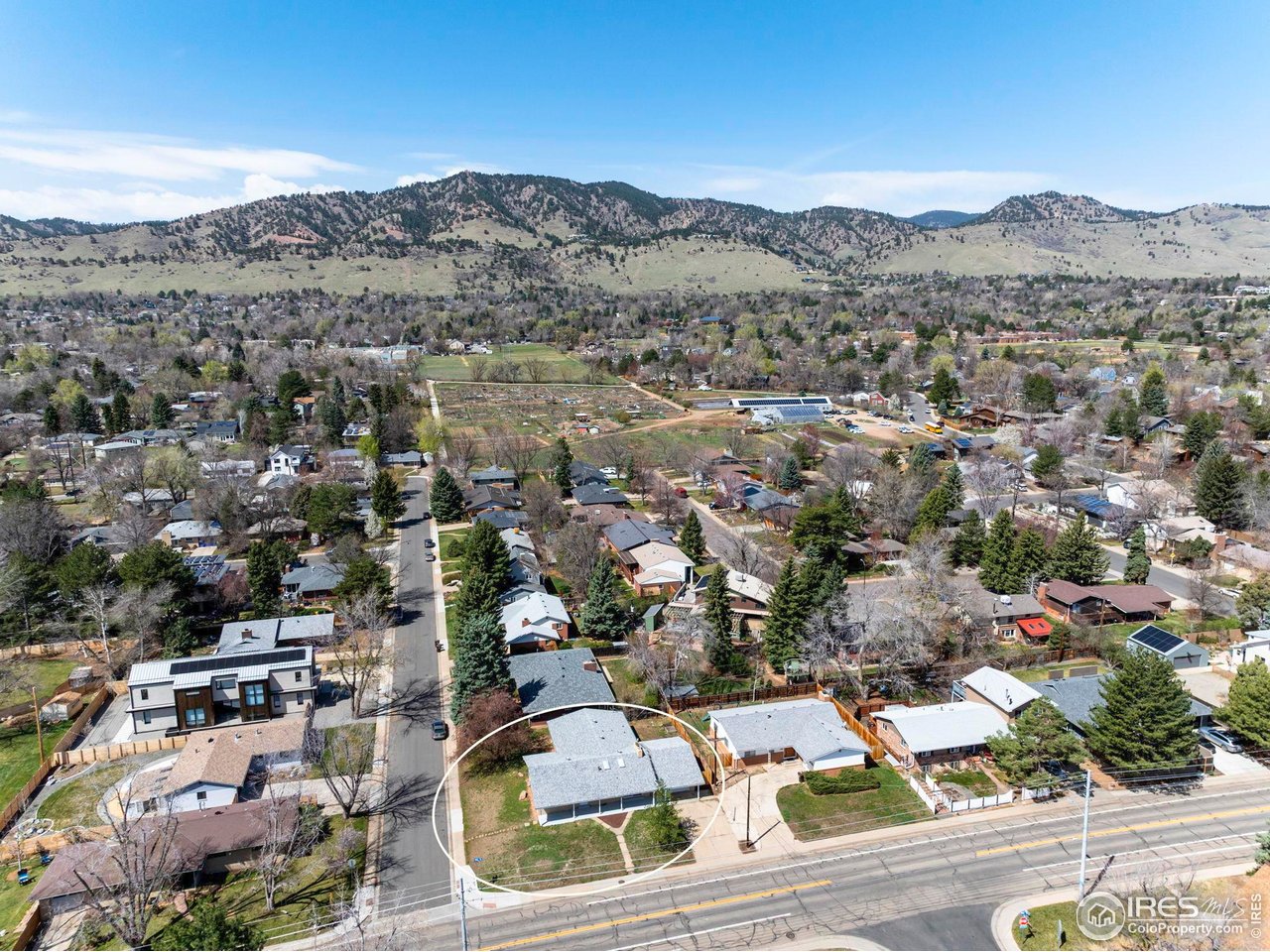 3205 19th Street Boulder, CO 80304 - Photo 38 of 40 Large corner lot