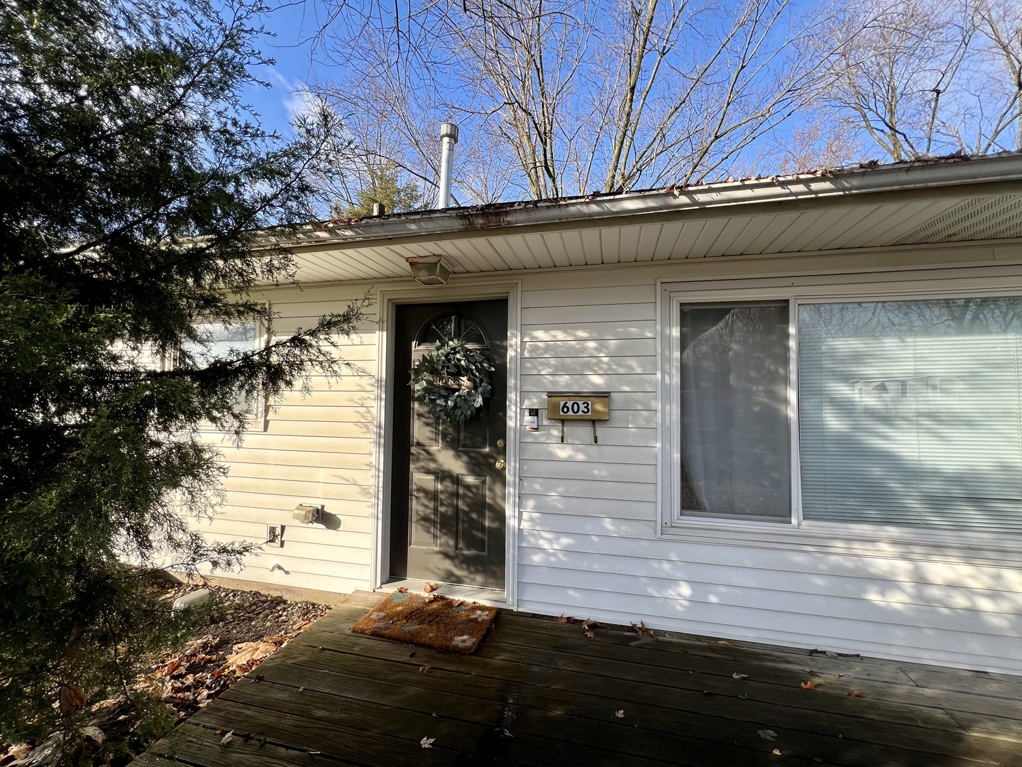 603 North Edwin Street Champaign, IL 61821 - Photo 3 of 27 Gallery Image 3