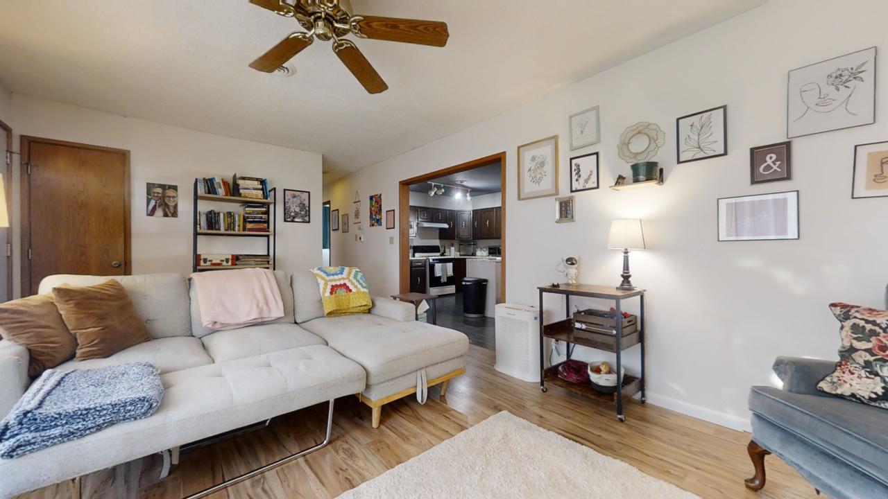 603 North Edwin Street Champaign, IL 61821 - Photo 5 of 27 Gallery Image 5