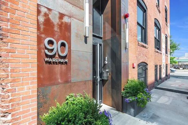 $3,350 | 90 Wareham Street, Unit 505, Boston, MA 02118