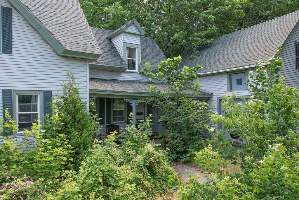 35 Church Street Ellsworth, ME 04605 - Photo 4 of 43 7nrJw3KA