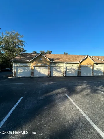 $1,550 | 8539 Gate Parkway West, Unit 9423, Jacksonville, FL 32216