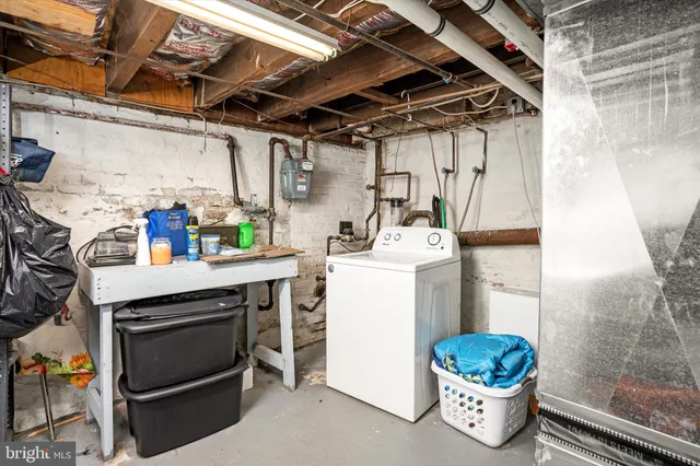 $2,100 | 2 West Chestnut Street, Bordentown, NJ 08505