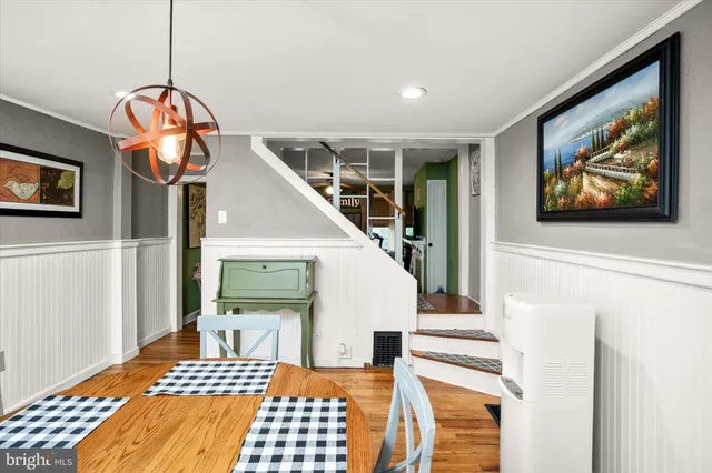 $2,100 | 2 West Chestnut Street, Bordentown, NJ 08505