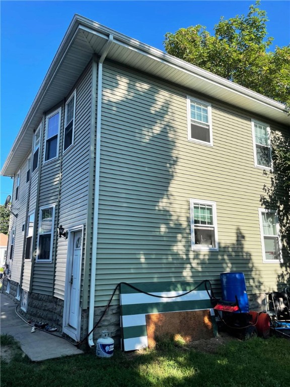 441 Power Road Pawtucket, RI 02860 - Photo 3 of 21 Gallery Image 3