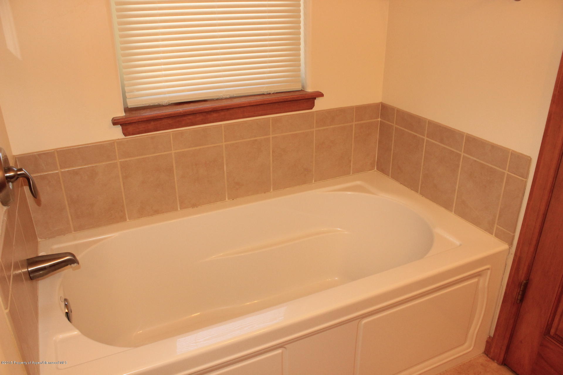 1242 East 19th Street Rifle, CO 81650 - Photo 12 of 18 Master Bath (2)