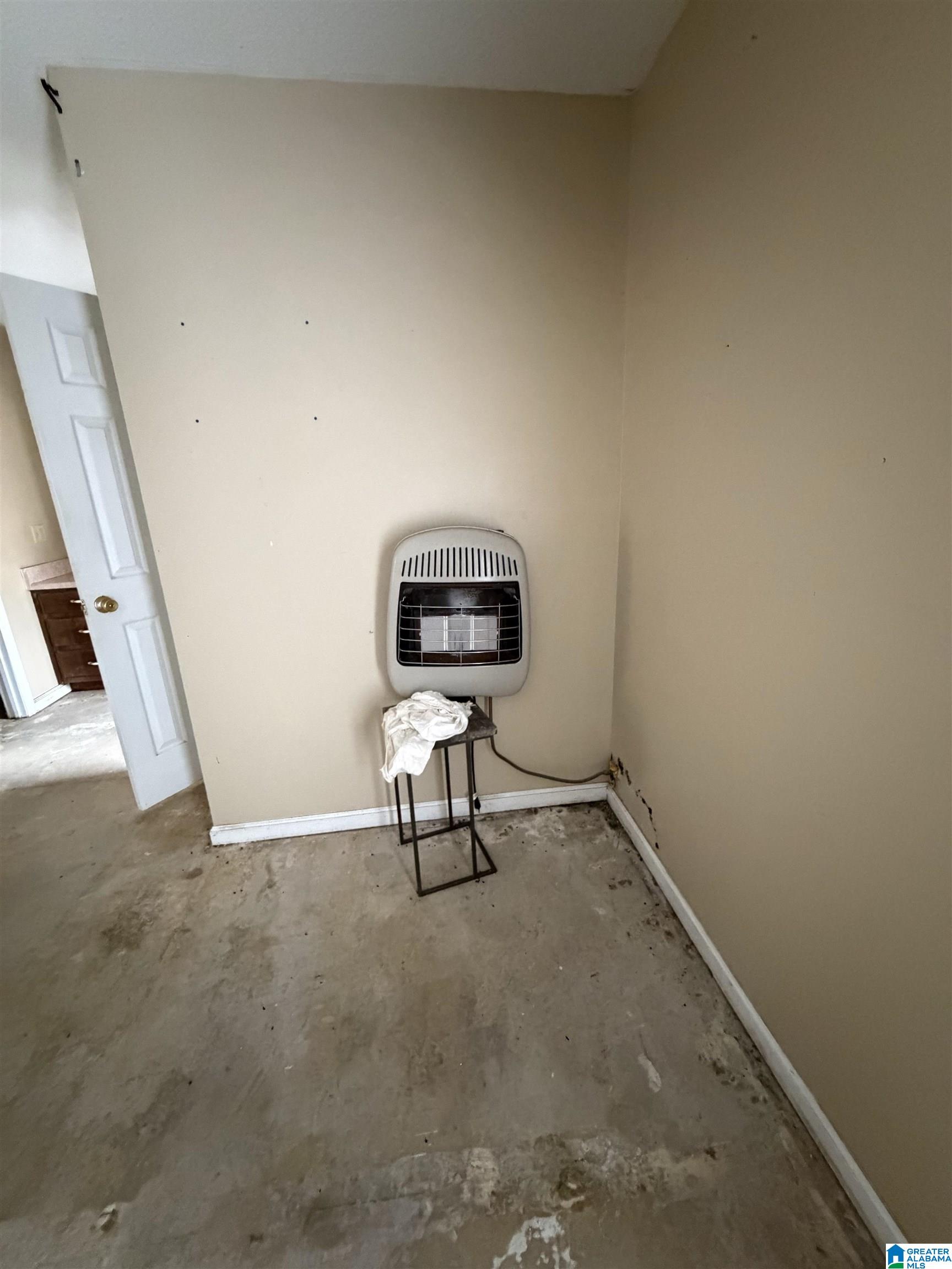 512 7th Avenue East Oneonta, AL 35121 - Photo 2 of 32