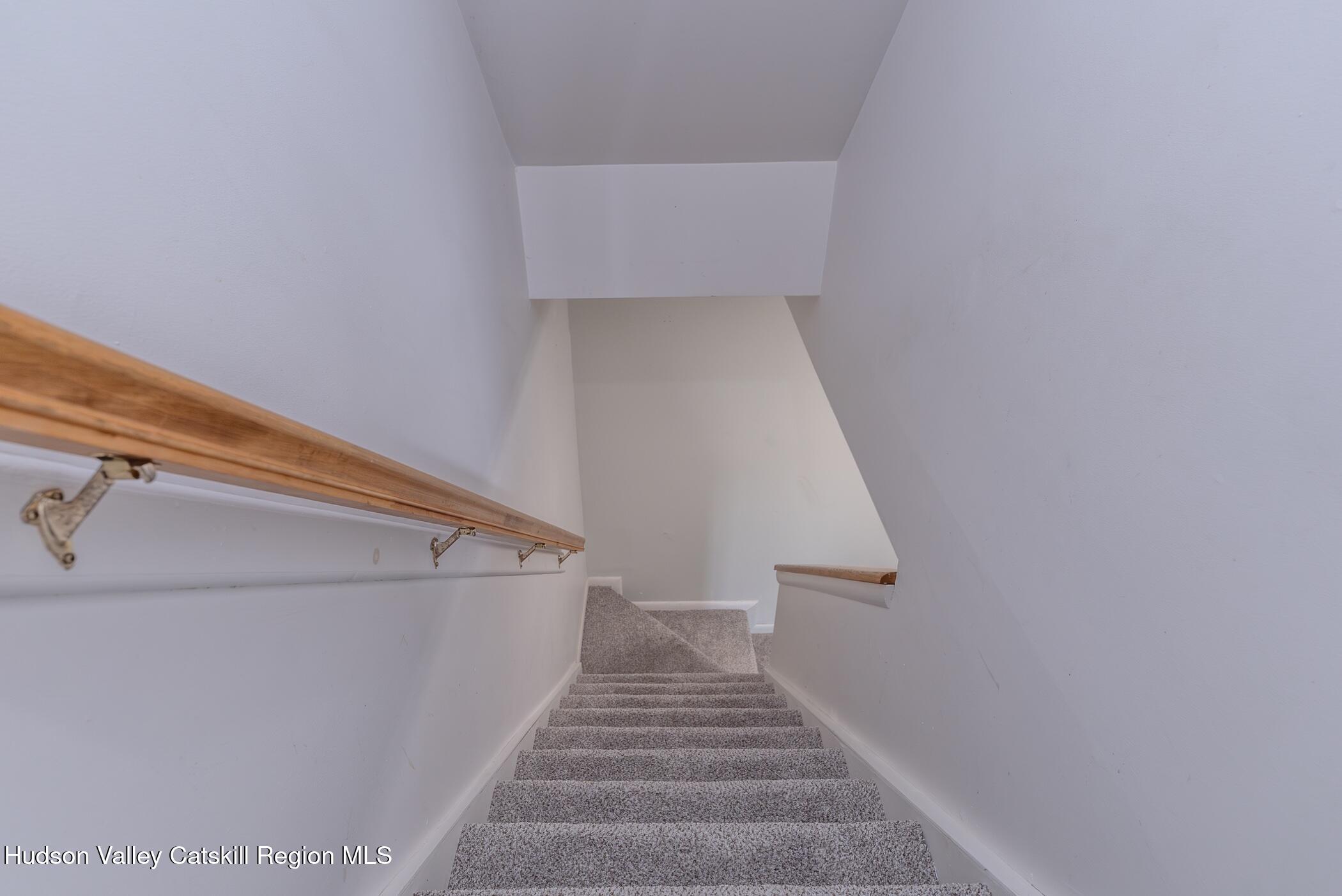 37 Rondout Harbor Port Ewen, NY 12466 - Photo 20 of 52 Image-21