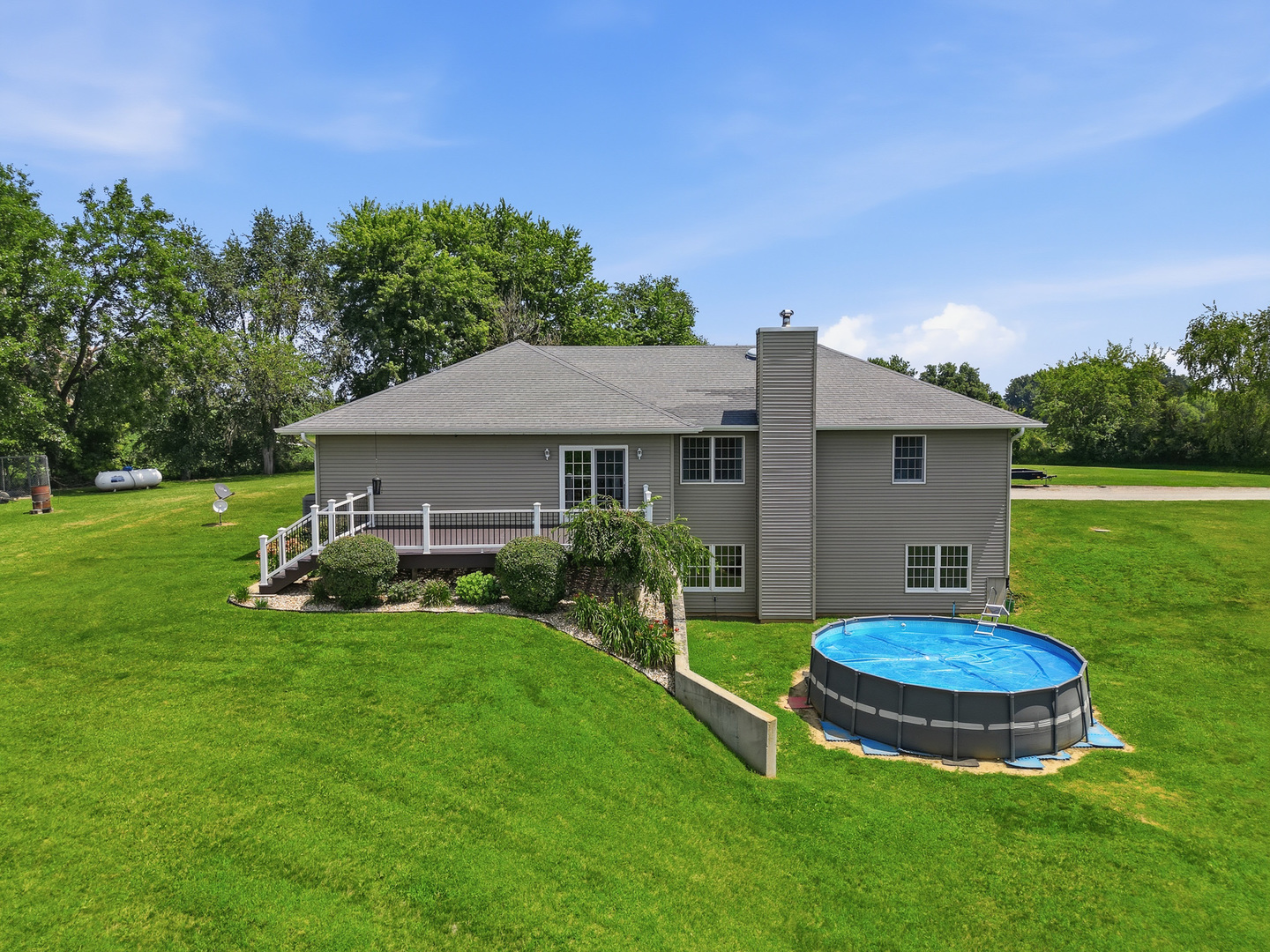 19481 Blue Goose Road Morrison, IL 61270 - Photo 30 of 41