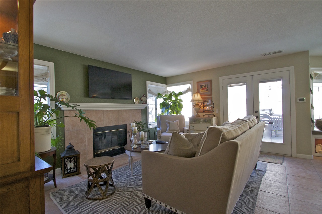 8474 Mesa Heights Road Santee, CA 92071 - Photo 8 of 25 Gallery Image 8