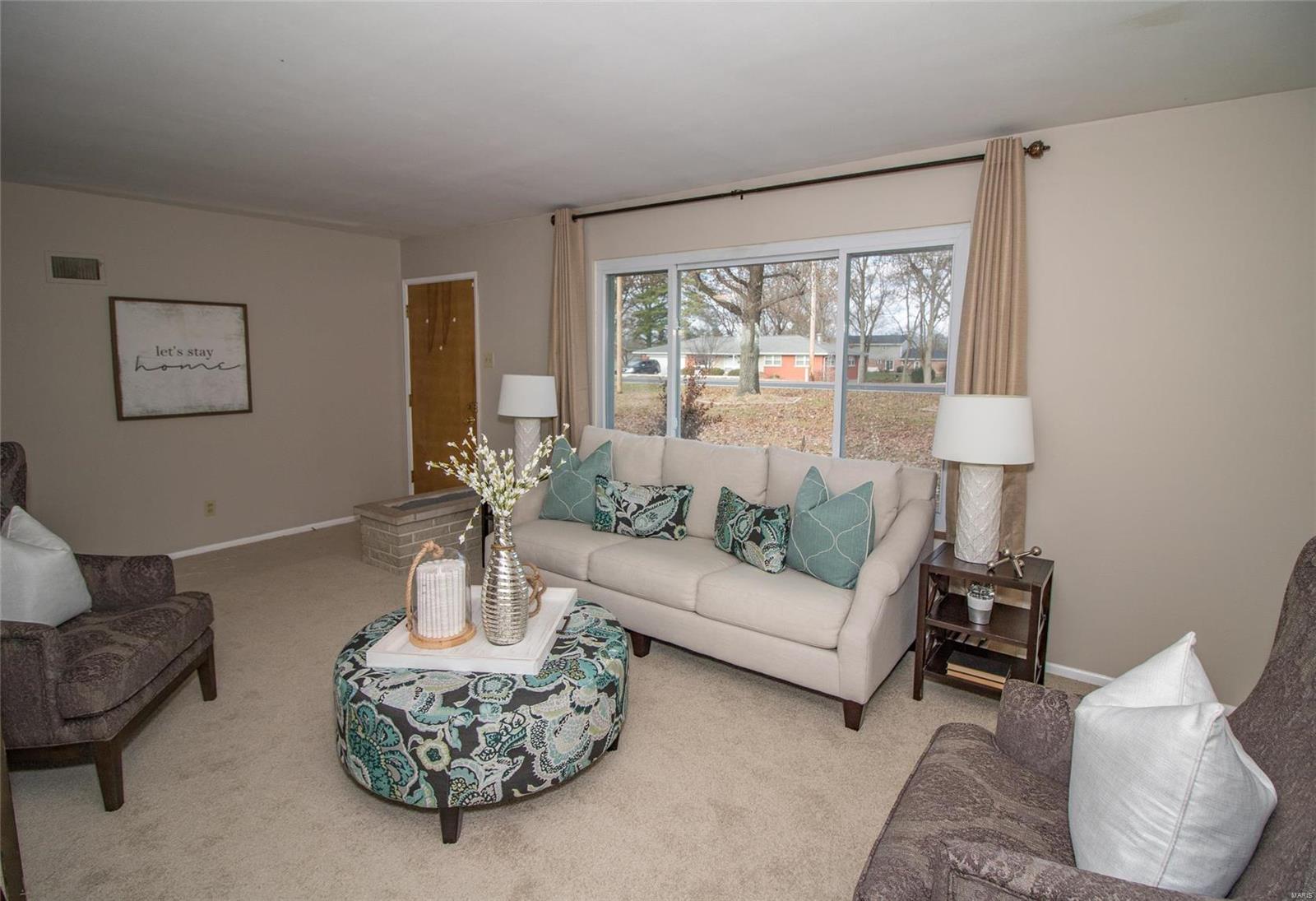 5356 Kerth Road St. Louis, MO 63128 - Photo 2 of 29 Gallery Image 2