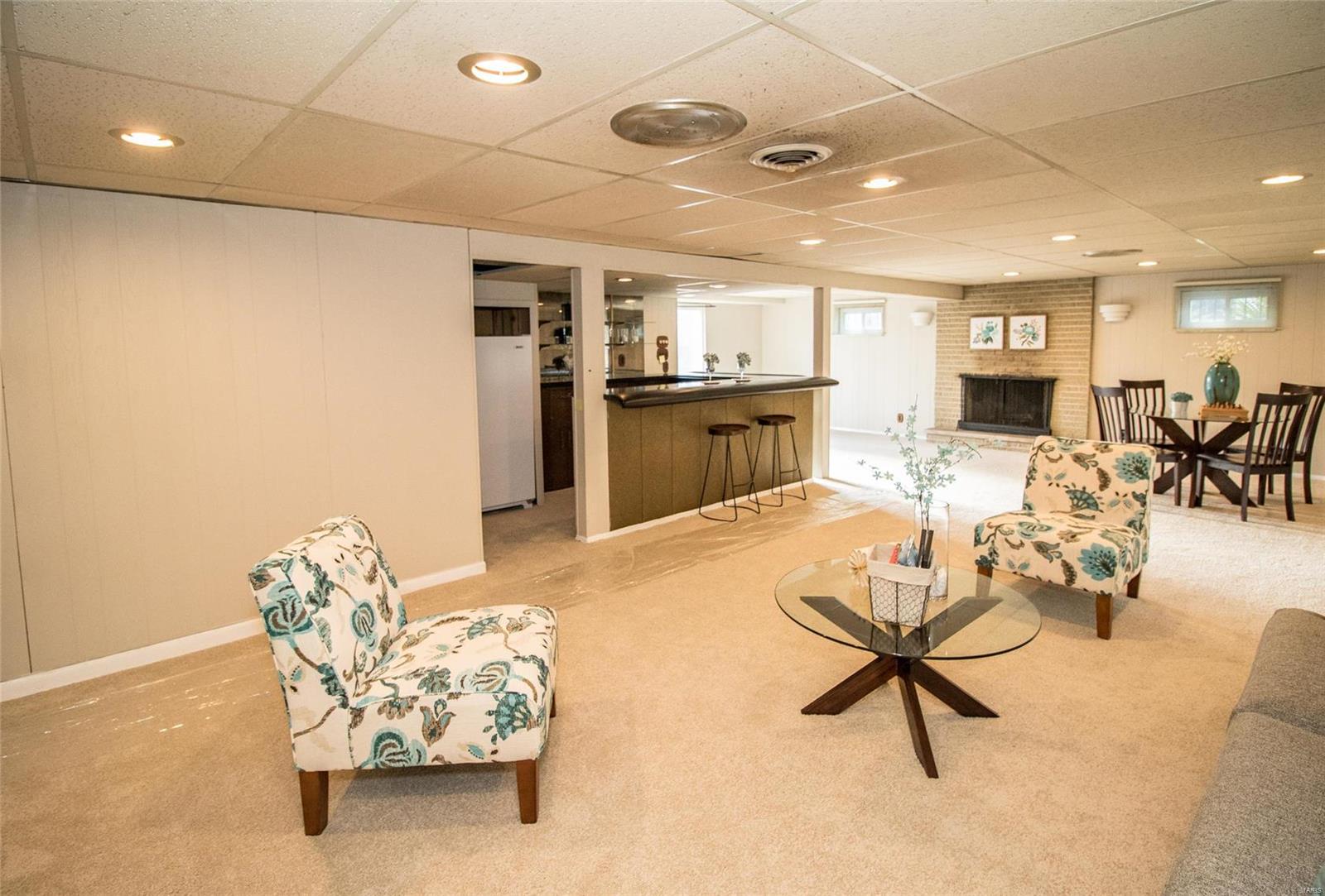 5356 Kerth Road St. Louis, MO 63128 - Photo 16 of 29 Gallery Image 16