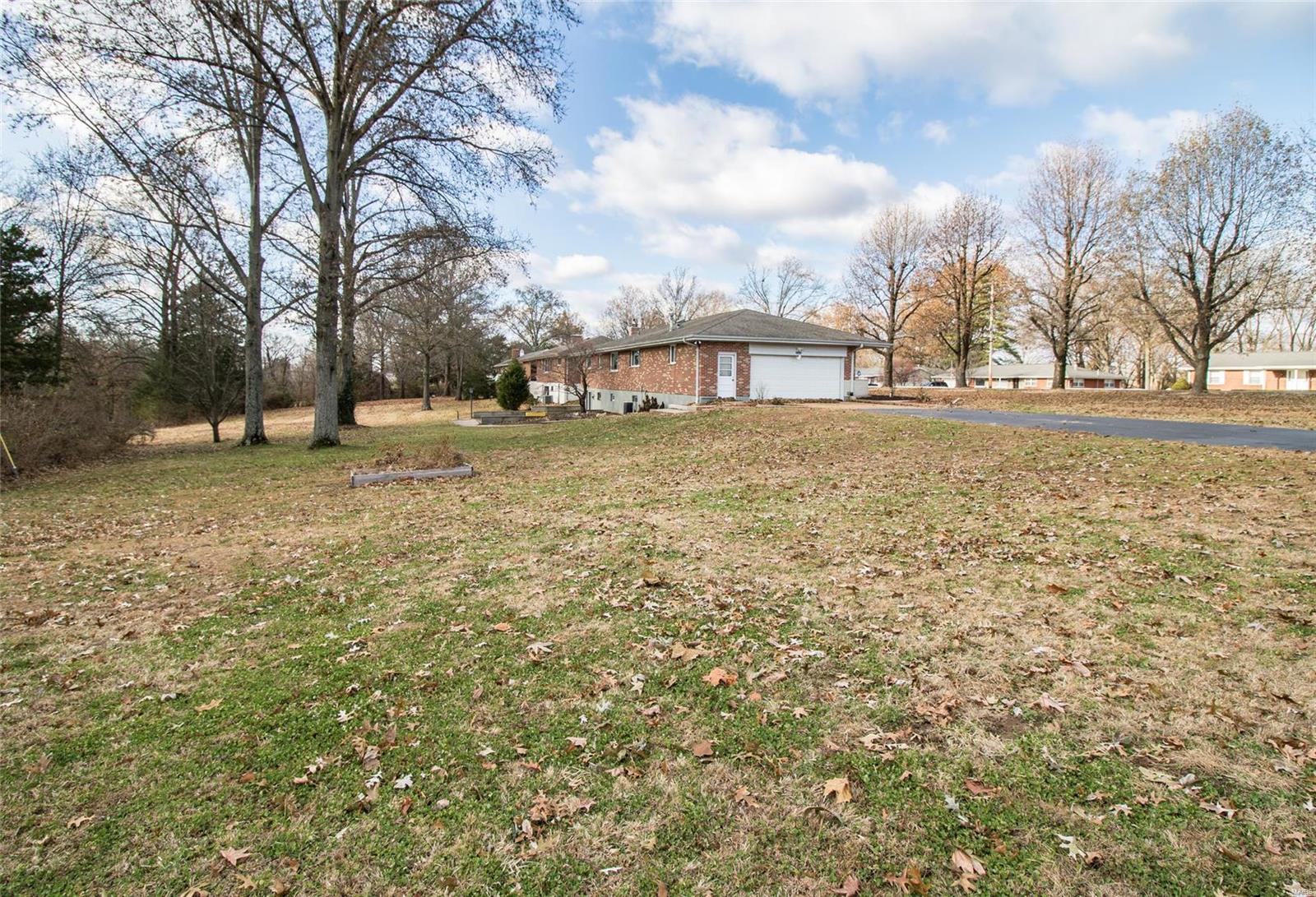 5356 Kerth Road St. Louis, MO 63128 - Photo 27 of 29 Gallery Image 27