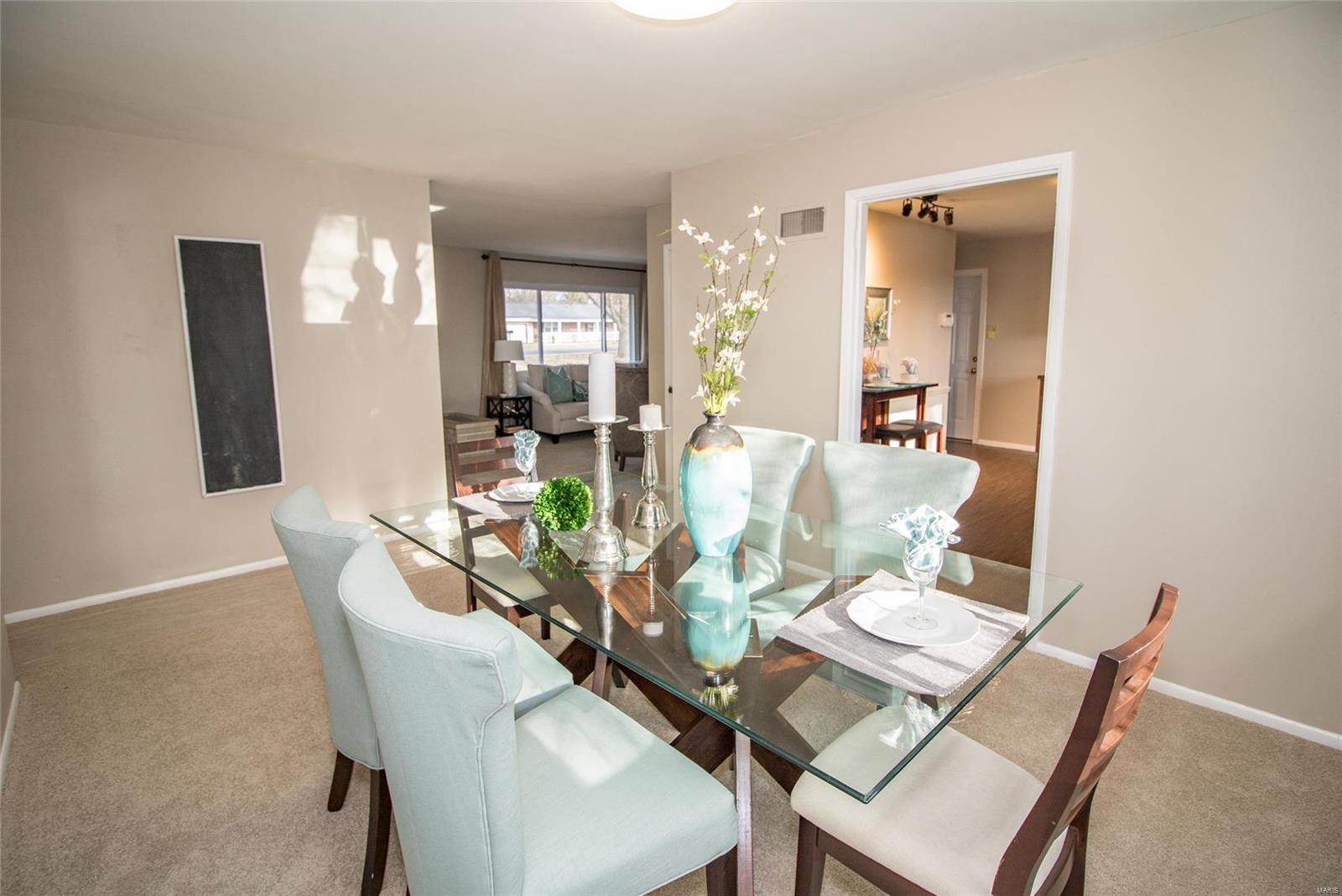 5356 Kerth Road St. Louis, MO 63128 - Photo 5 of 29 Gallery Image 5
