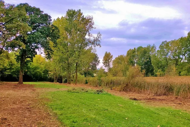 $195,000 | 840 Arbor Avenue, West Chicago, IL 60185