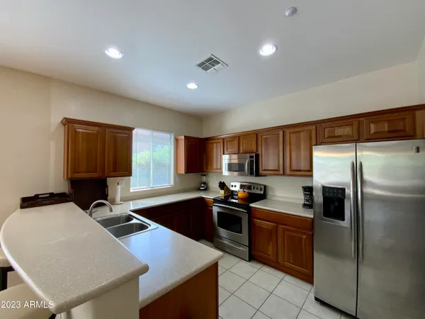 $3,500 | 1776 West Owens Way, Anthem, AZ 85086