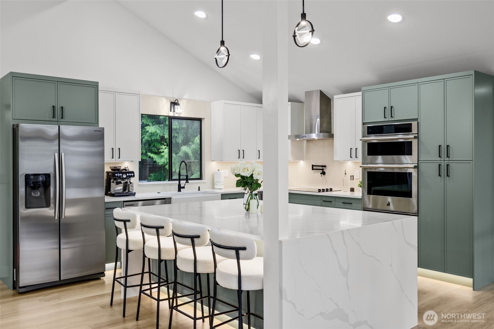 16031 Southeast 167th Place Renton, WA 98058 - Photo 9 of 40